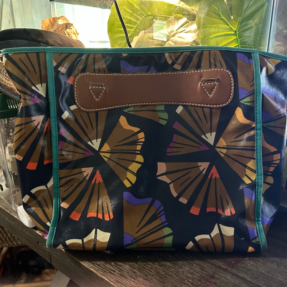 Fossil Keyper bag colored pencils (This pattern has been discontinued)